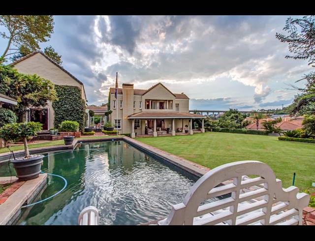 5 BEDROOM HOUSE FOR SALE IN DAINFERN VALLEY ESTATE